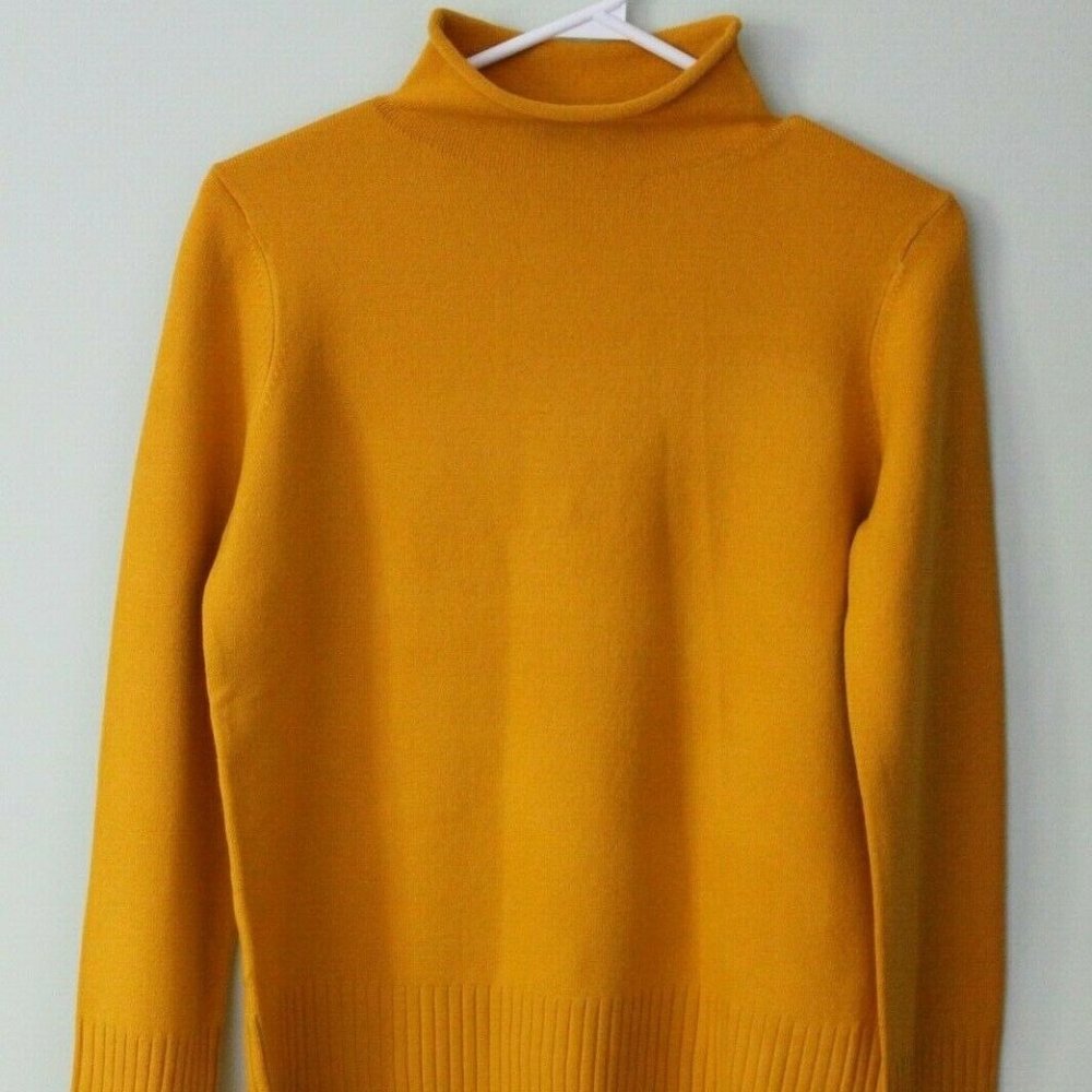 Yellow French Connection Medium Sweater